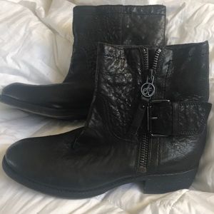 Sam Edelman side zipper Moto bootie